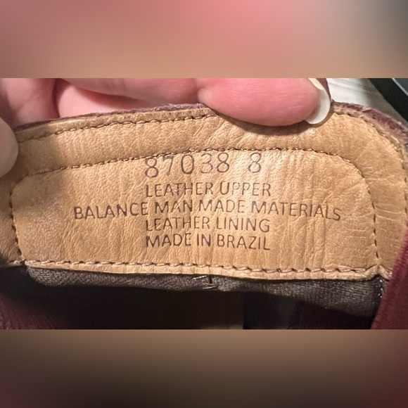 Marc Joseph New York Women's Leather Chelsea Boot with Perforated Detail Chukka - Picture 6 of 10